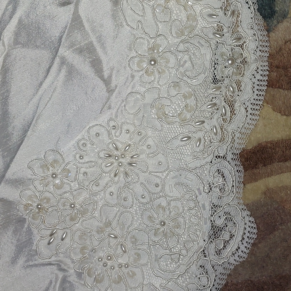 Vintage Michele Vincent Dupioni Silk Wedding Gown with Pearls and Lace - Picture 12 of 16